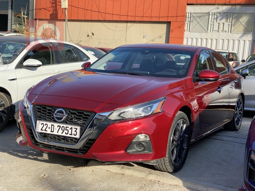 Nissan Altima